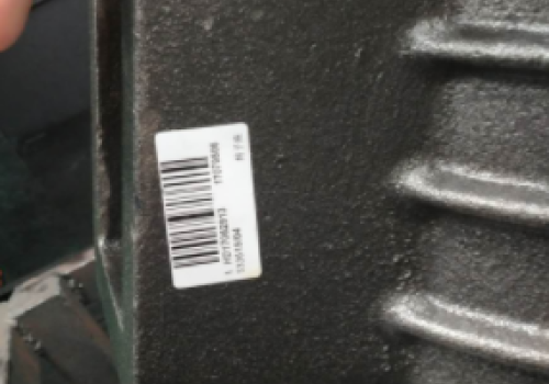 Nhãn chống thấm dầu